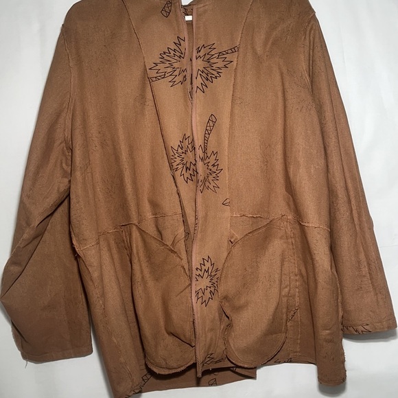 Anne Carson Woman Zip-Front Linen Hoodie in 3X with Palm Tree Graphic Print - Picture 14 of 14